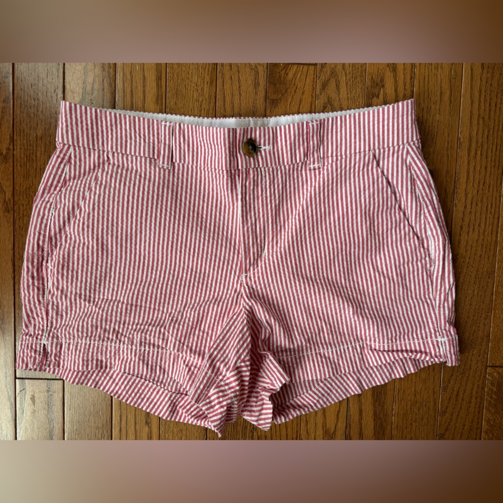 Old Navy, Women’s Red/White Stripe Everyday Short Size 6